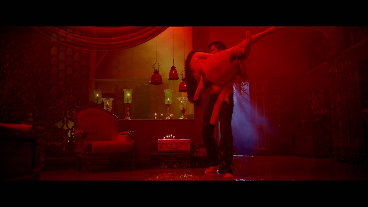 Piya More.m2ts_000302.416