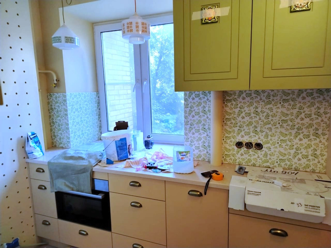 b7e1dbed-9d7a-4f01-a3c1-7a04a30f2179