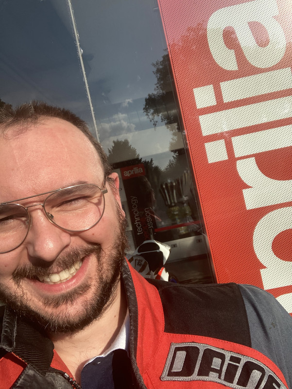 0D91C160-948E-4E5C-B7E7-3C3A9135B093