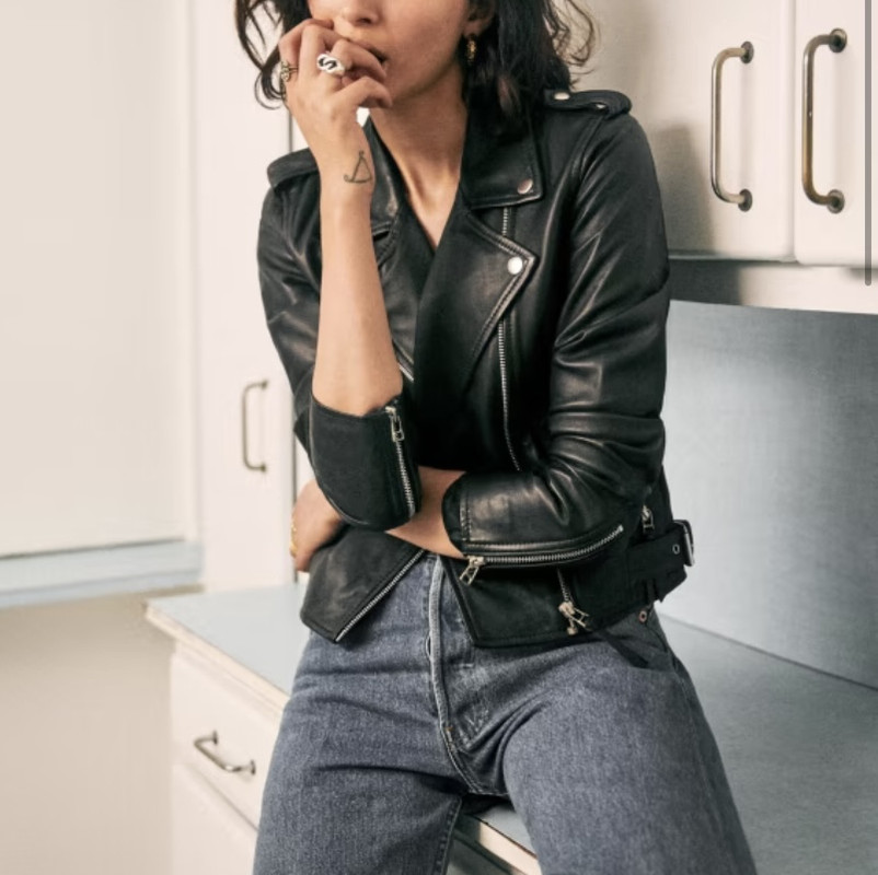 12618619-97D0-49DC-8F97-C6241C21399A