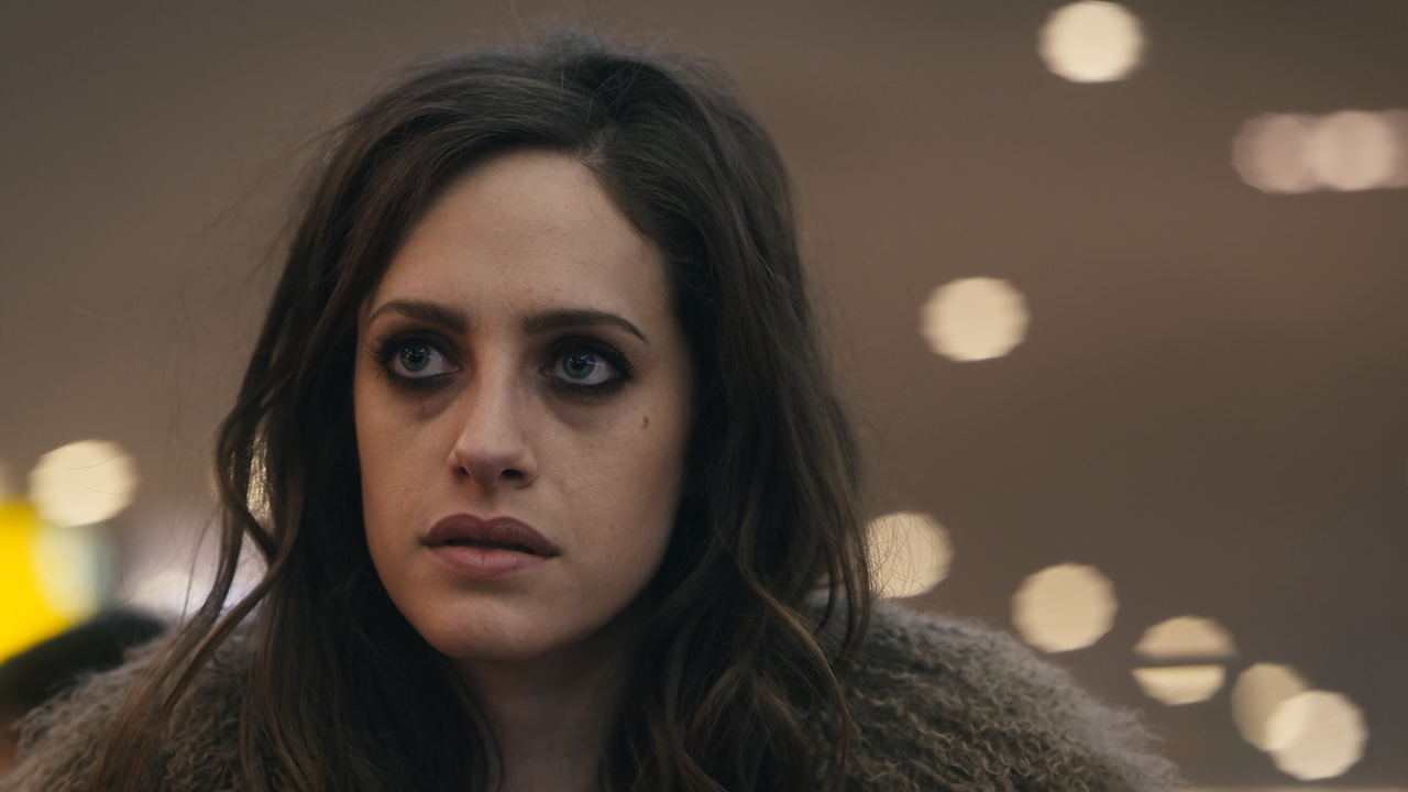 Mr.Robot.S04E10.410.Gone.1080p.10bit.BluRay.AAC5.1.HEVC-Vyndros.mkv_snapshot_35.05_[2021.02.16_01.41