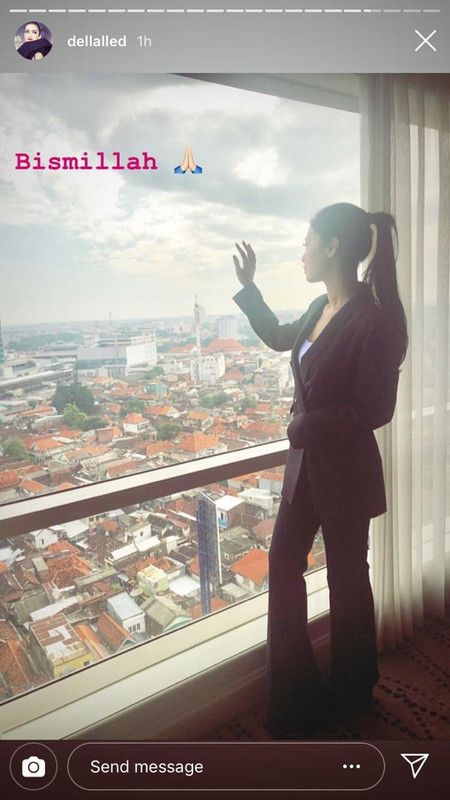 Unggahan Instastory terbaru adik Julia Perez