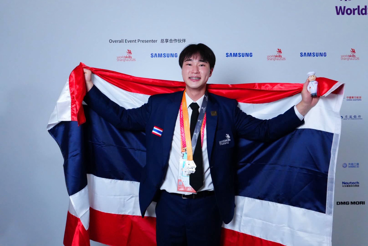 วิทยาลัยดุสิตธานีปลื้ม! “เจอร์รี่ นครินทร์” คว้าเหรียญเงิน WorldSkills Shanghai 2026 สร้างชื่อเสียงให้ประเทศไทยบนเวทีโอล