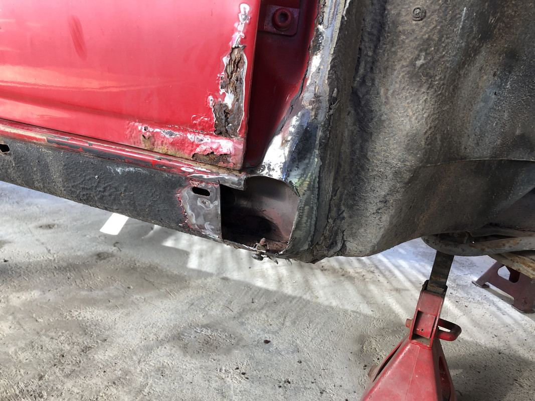 6B90452A-25DE-4FA2-8206-84BEA8B92880