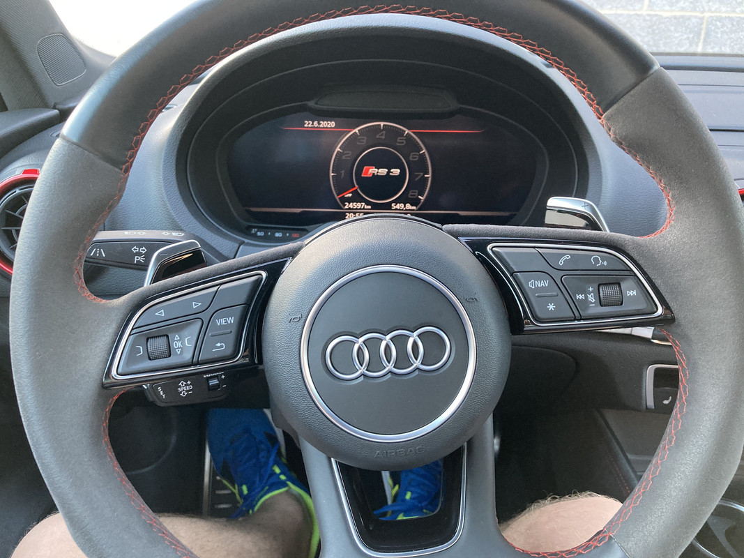 0C2E845A-37F2-48B4-841E-1943D9F3BB5D