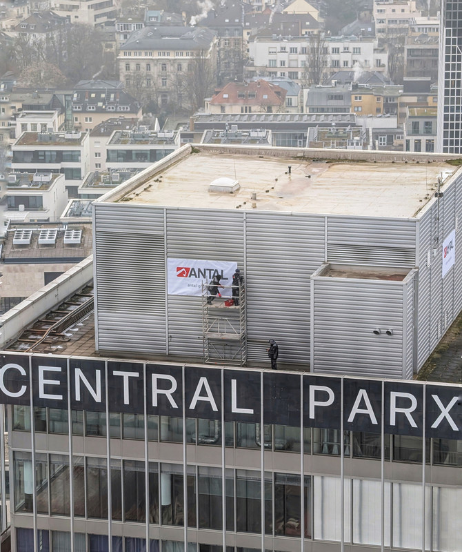 PXL_20250121_142719843