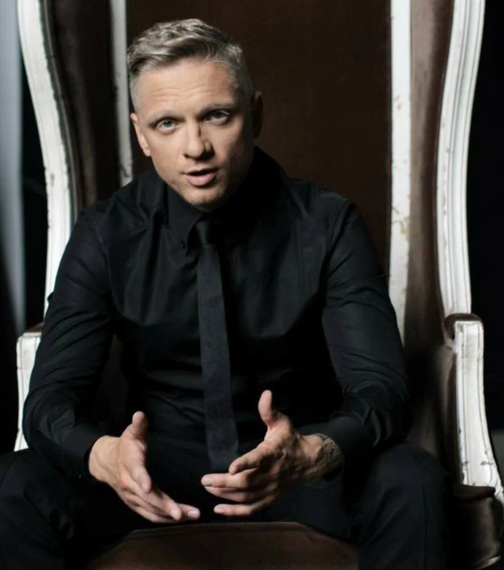 A0E178E7-7393-4F30-B608-97029F803843