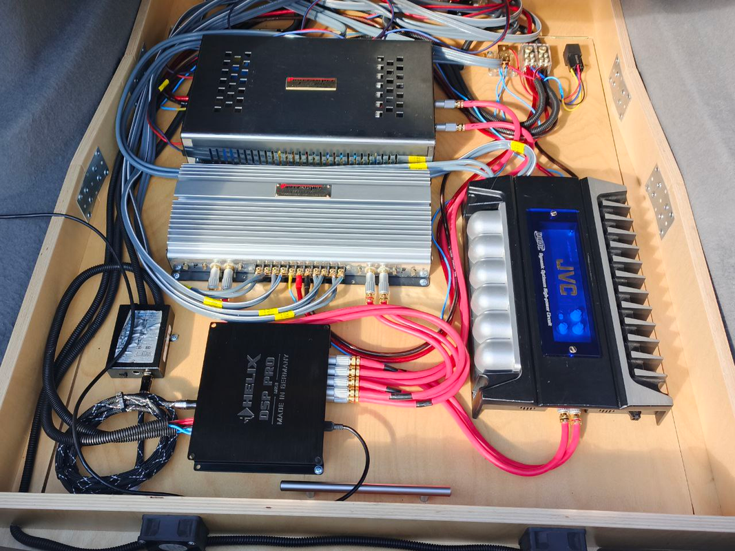 изображение_2025-08-26_224755336