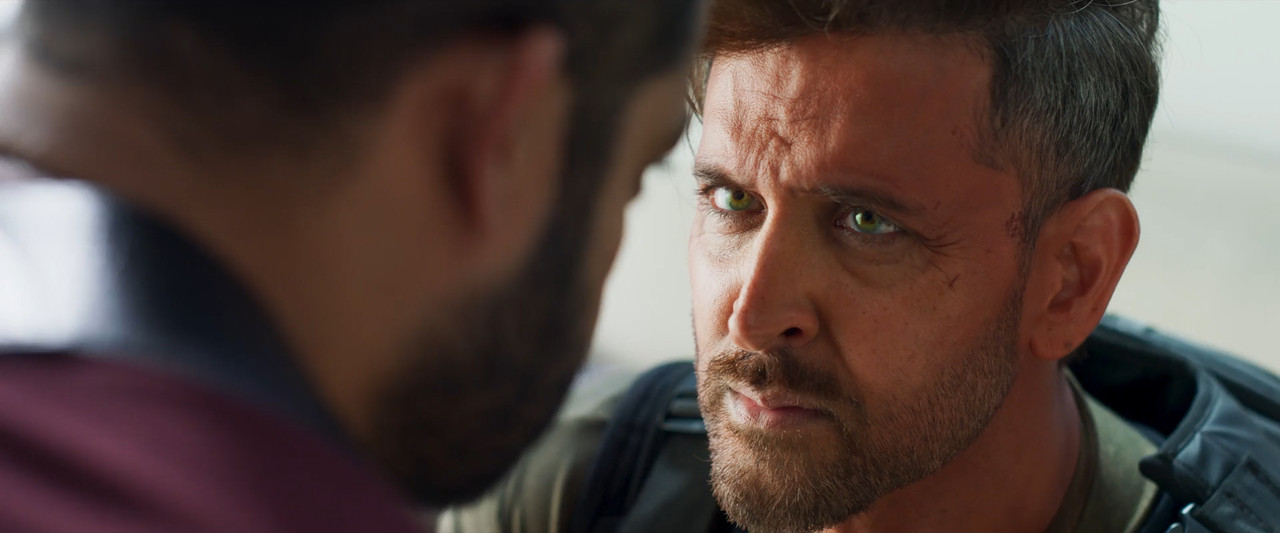 War 2 2025 WebRip [Hindi + Tamil + Telugu] 480p 720p 1080p ESub Screenshot