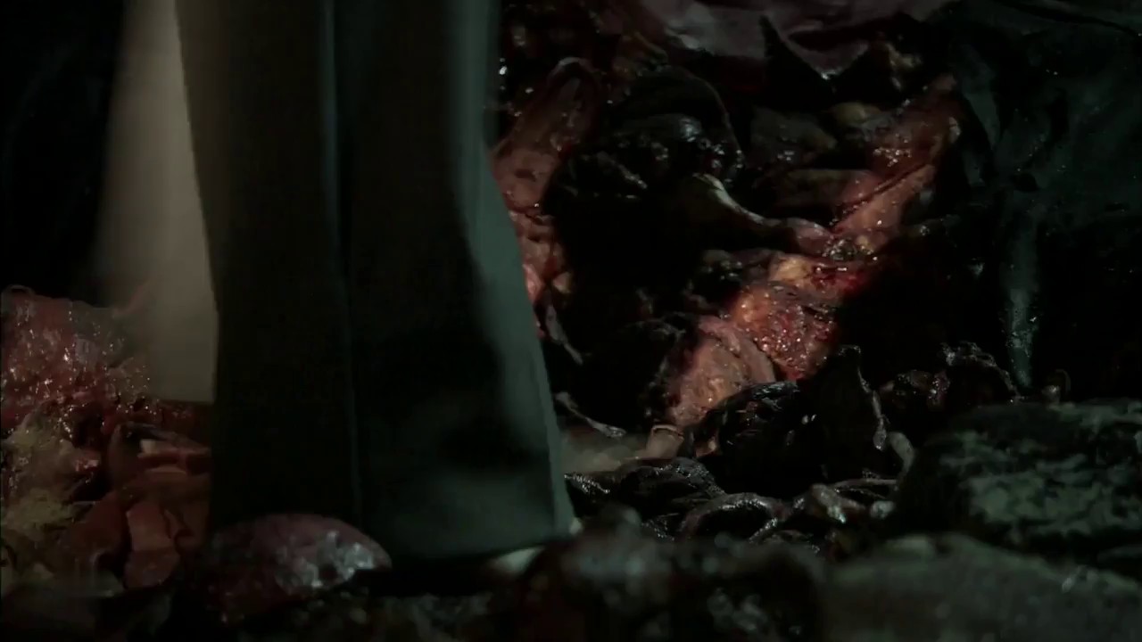 Rise-of-the-Gargoyles-2009-Hindi-English-WEB-DL-720p-x264-AVC-AC3-2ch-mkv-0006