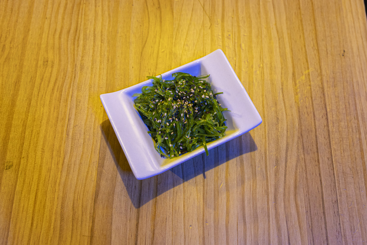 Tapa D Amanida D alga Wakame