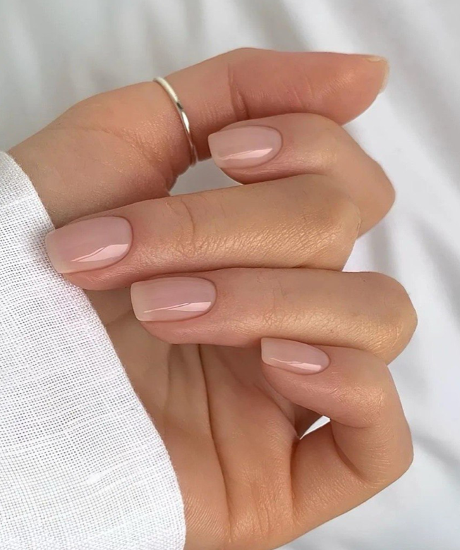 Маникюр деталь