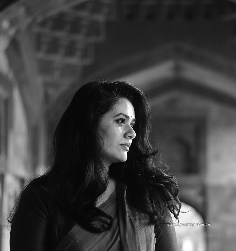 11-Girija-Oak-Godbole-in-Blue-Blouse-Saree-My-Vantage-Point