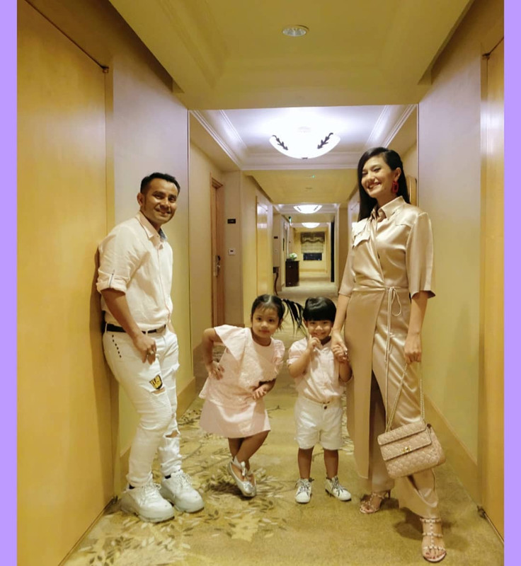 

Judika, Duma Riris dan kedua anaknya