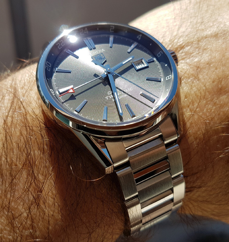 Tag Heuer Carrera Twin Time 41mm Caliber 7 WAR2012 (2)