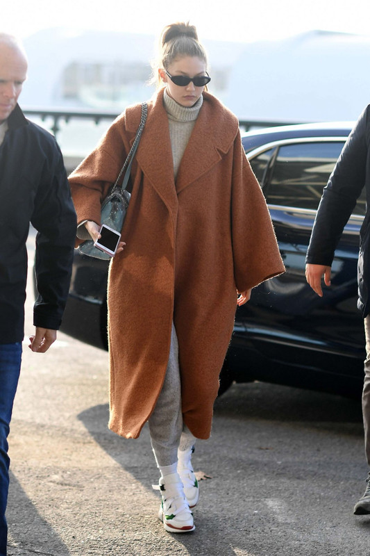 63B11D17-7181-4BED-949F-1109EE4A2861