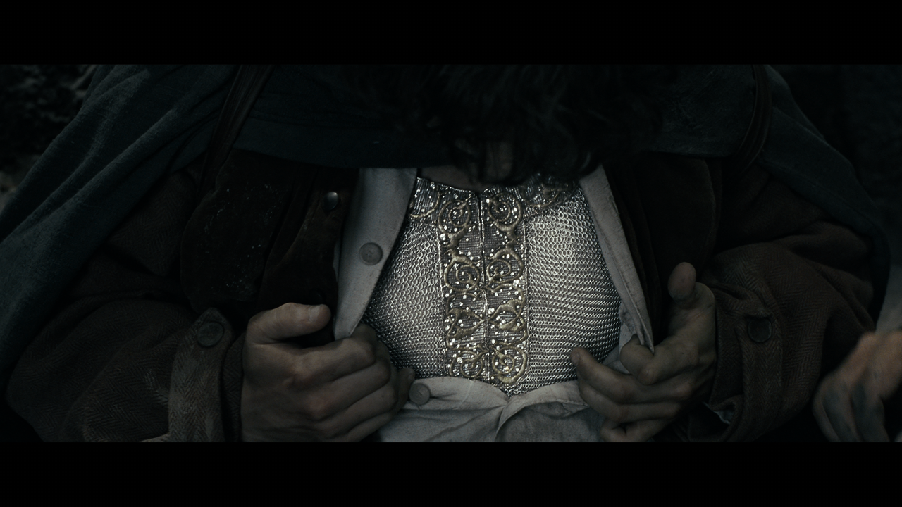 The Lord of the Rings- The Fellowship of the Ring (EXT.).mkv_snapshot_00.34.15_[2020.12.05_22.48.35]
