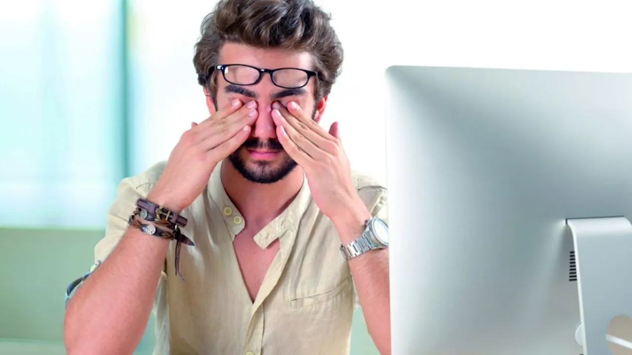 ¿Por qué me tiembla el ojo?, ¿debería preocuparme?