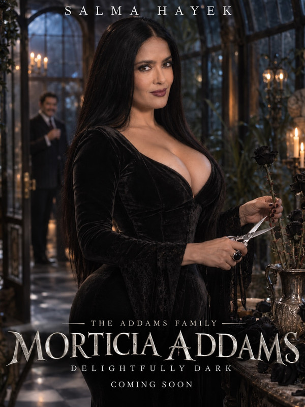 Salma Hayek Morticia Addams