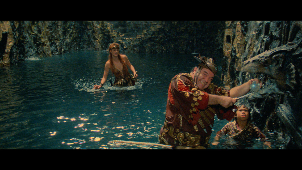 Red.Sonja.1985.REMASTERED.1080p.BDREMUX.AVC-Нечипорук.mkv_snapshot_00.51.47.292