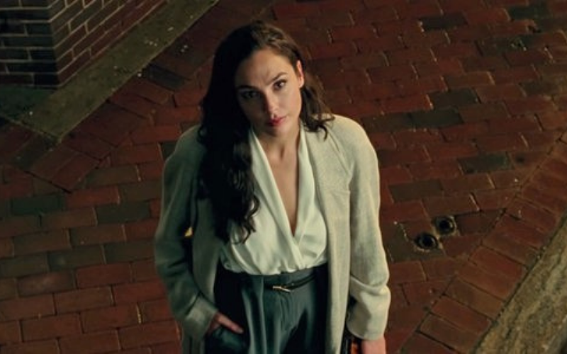 Wonder Woman 1984, i look 80s di tendenza oggi Wonder Woman 1984, i look 80s di tendenza oggi