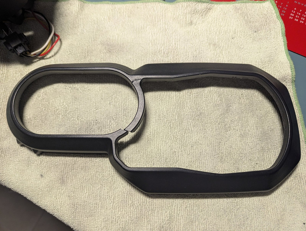 PXL_20251001_180343635