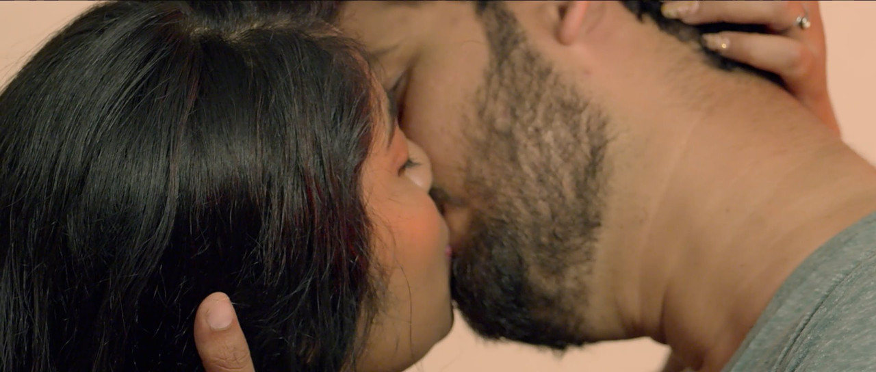 Pyar Hi Pyar 2021.1080p.AMZN.mkv_snapshot_10.30_[2021.07.09_16.46.18]