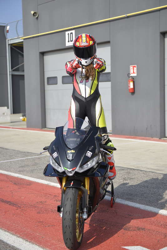 DE9C4A00-D040-4CA3-8C39-CF3F6DE67A88