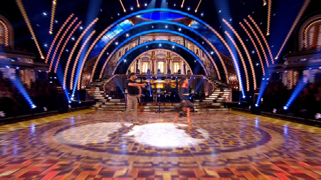 [Image: Strictly-Come-Dancing-S21-E23-1080p-HEVC-x265.png]