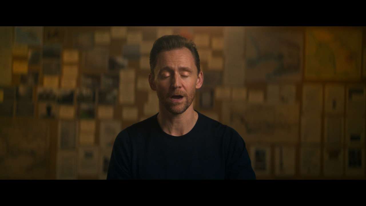 Pompeya Mas alla del tiempo con Tom Hiddleston S01E01 Temblores 1080p Atmos Latino Castellano mkv sn