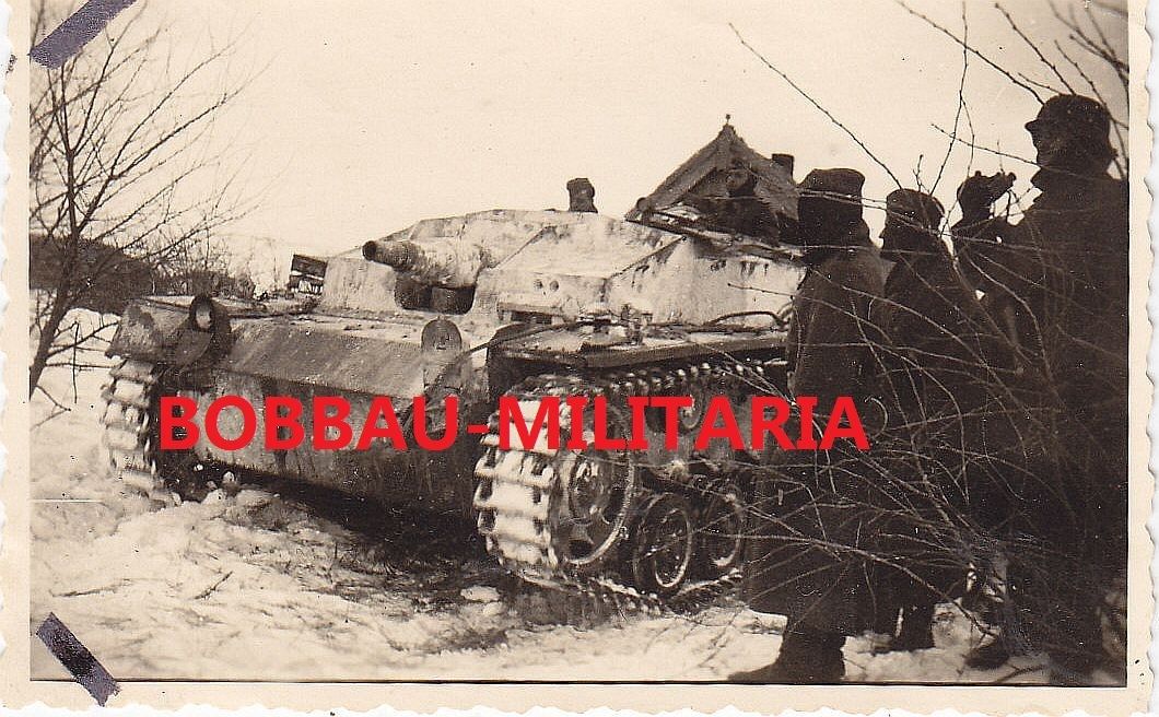 Sturmgeschütz STUG III weiß gekalkt in weißer Wi