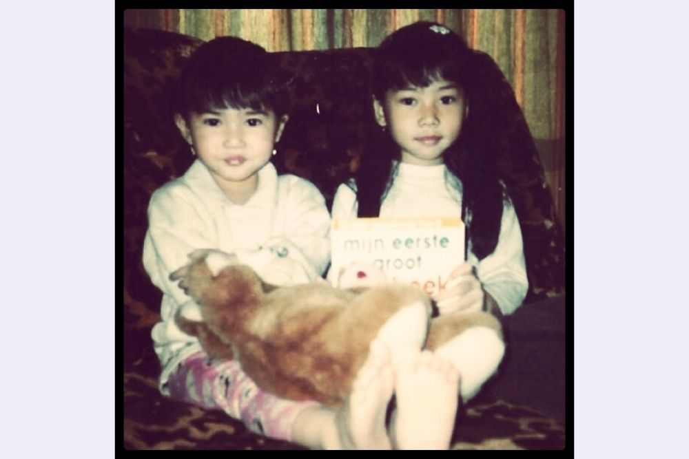 Isyana bersama sang kakak