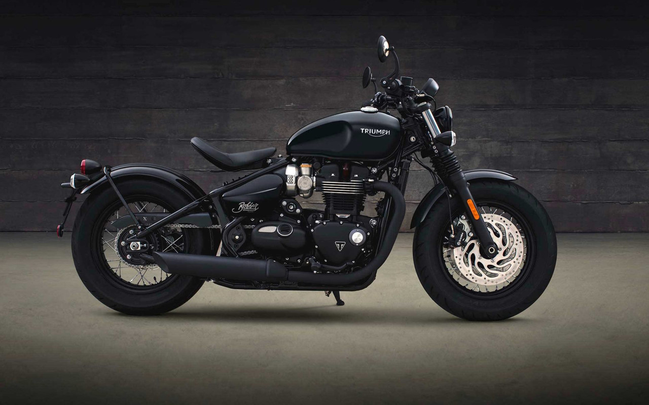 MY18-BobberBlackheroRHS-LB