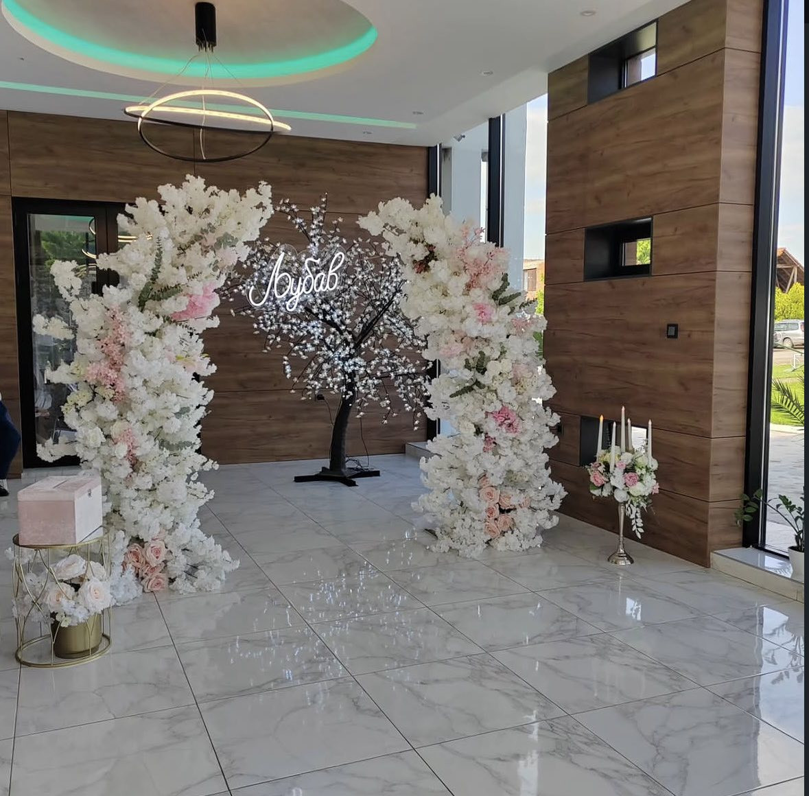 Motel Hollywood Restoran & Sala Niš — foto 3