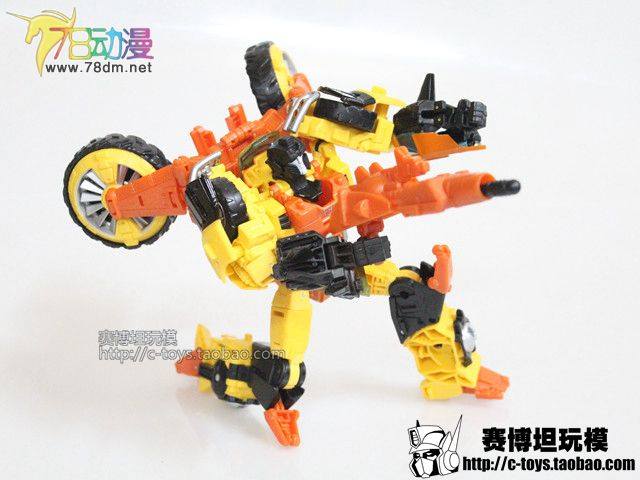 1471871_557503581002722_425552643_n