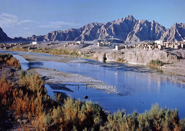 Farah-River-01.jpg