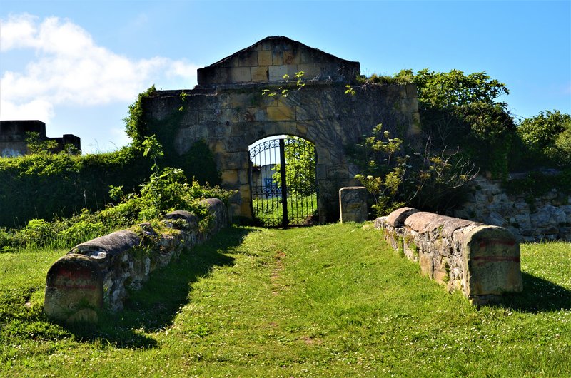 CASTILLO MUÑATONES,BUNKER, FARO Y FUERTE DE PUNTA GALEA-19-5-2021-MUSKIZ/GUECHO - Vizcaya y sus pueblos-2011/2020 (29)