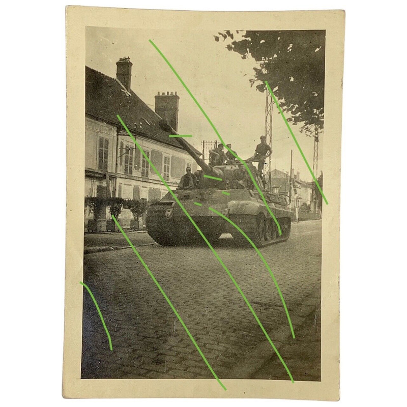 Originale WK2 King-Tiger tank  Königstiger Panzer foto im Frankreich (1)