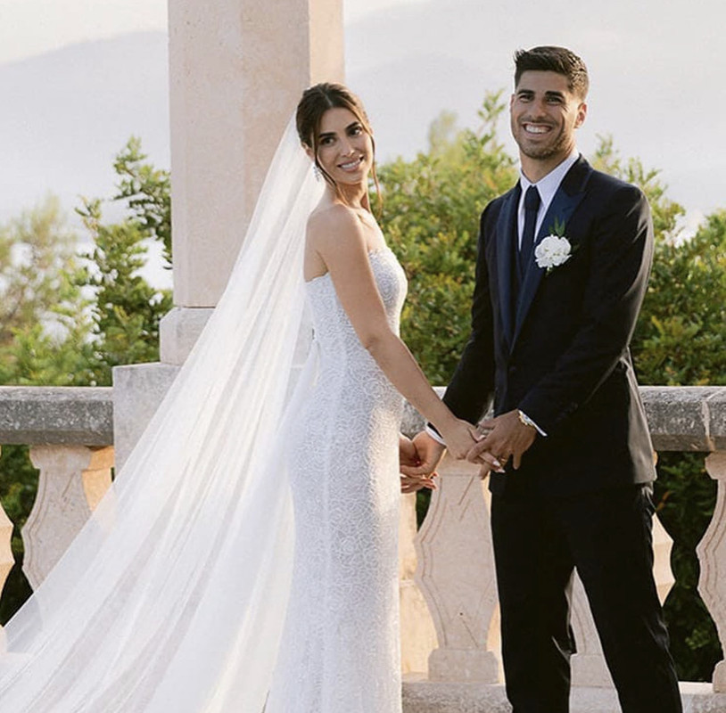 C7A525C2-287F-42BE-85FC-8D87E03EAC0B