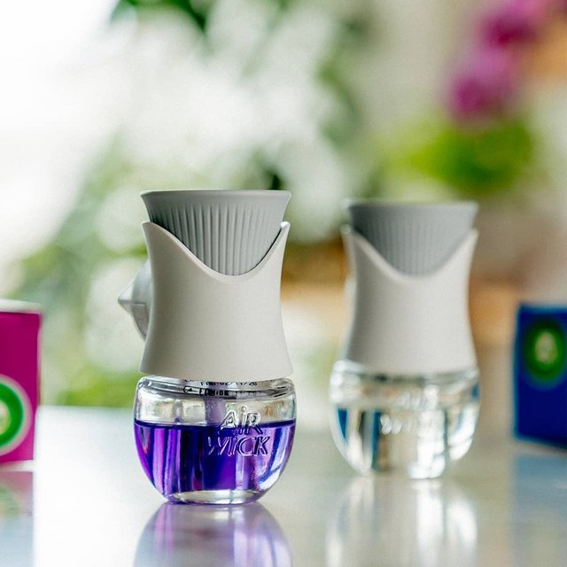 Difusor de Aromas Elétrico Bom Ar Lavanda e Gerânio Aparelho + Refil