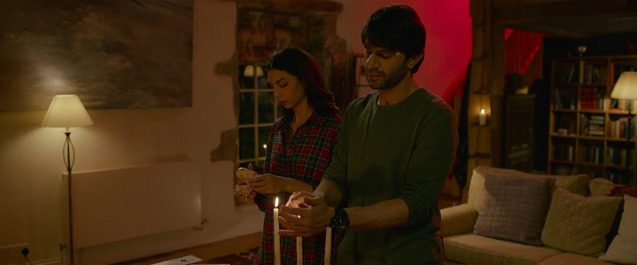 Lord Curzon Ki Haveli 2023 WebRip [Hindi] 480p 720p ESub Screenshot