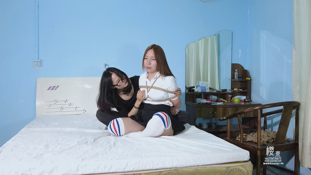 樱束原创 家教老师教训问题女学生.mp4_20231010_132135.489