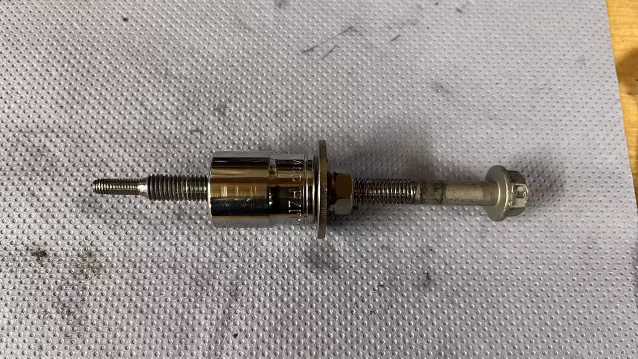 EF85A1ED-44B5-4457-AB8C-AE5C80DA6448_1_201_a