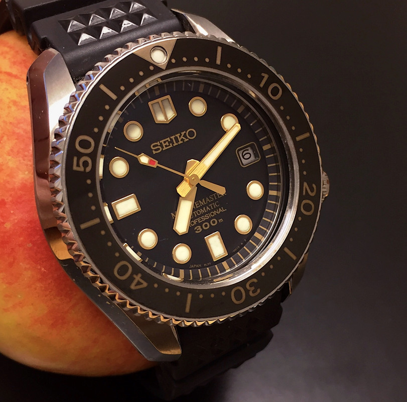 8B3AADF9-F927-4050-8E8D-A664CAD80BC0