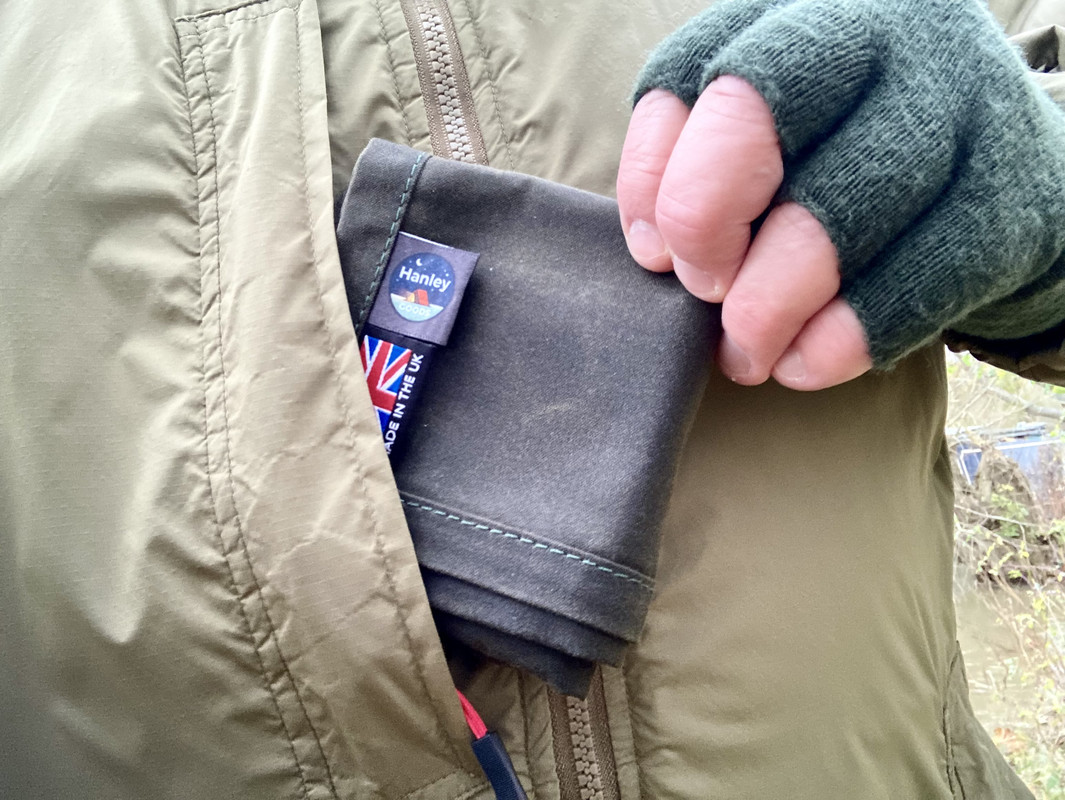 F7C9550D-115C-4A2D-8585-7CF151112846