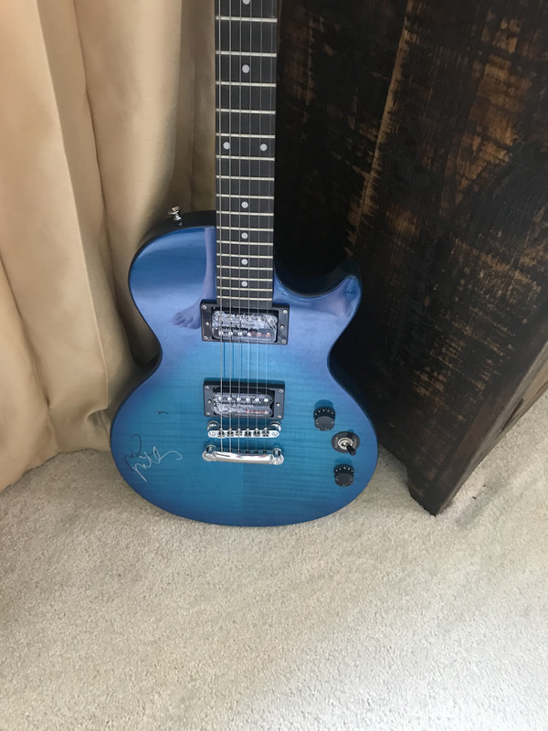 A05E50A0-B21C-4027-996F-5CDB6560338F