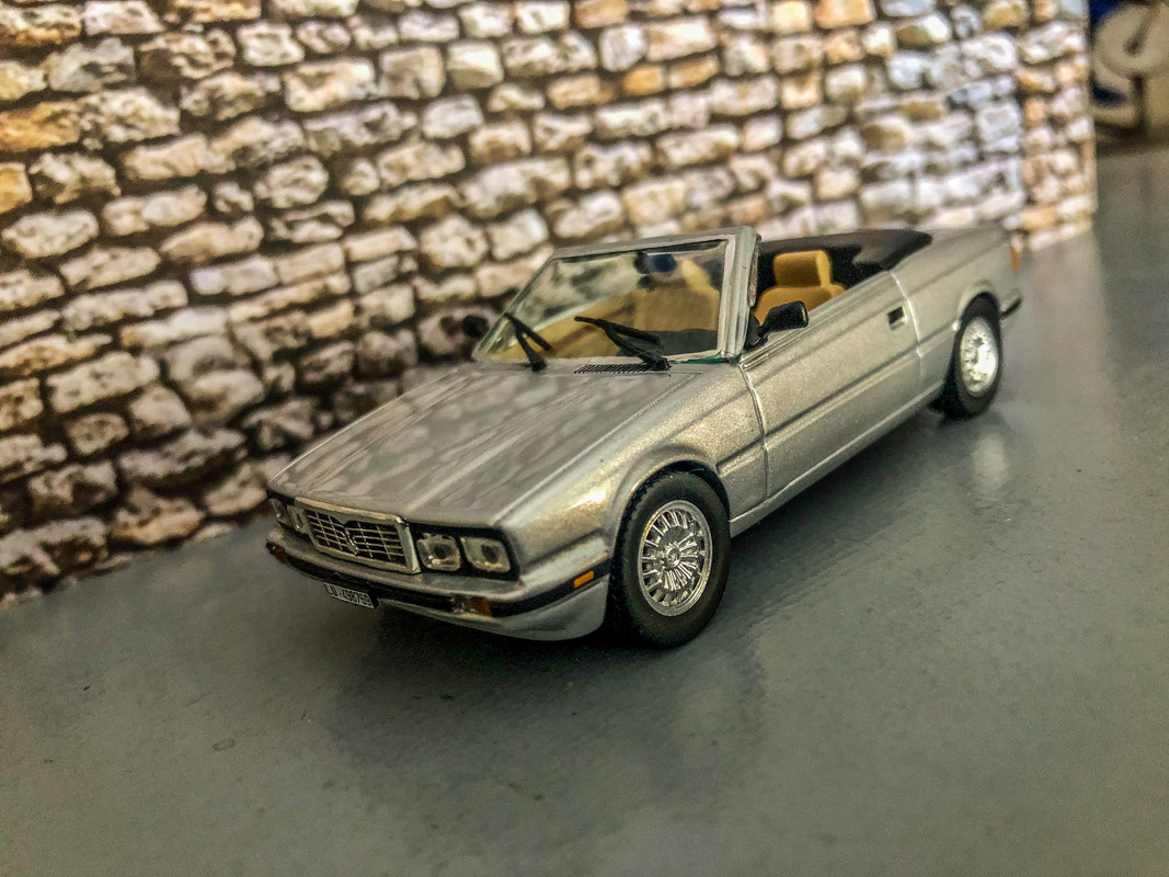 B9A1AAF6-11E6-4543-81FE-F89E42FD6728