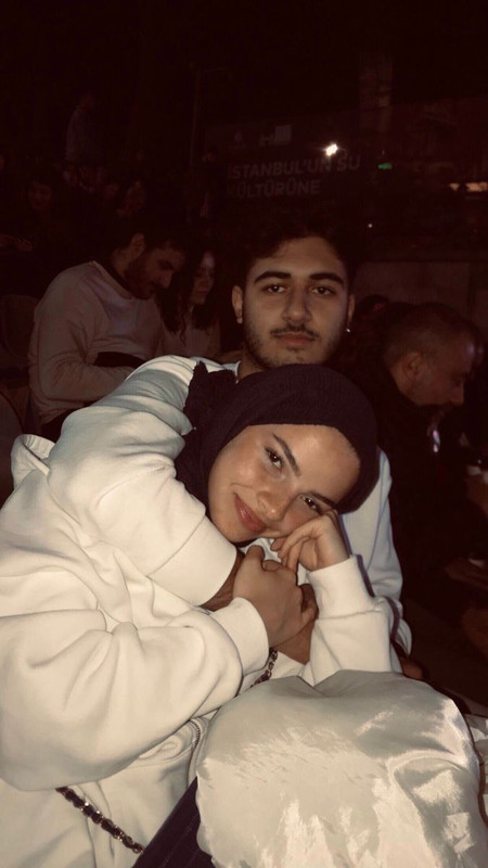 Wedding rings placeholder