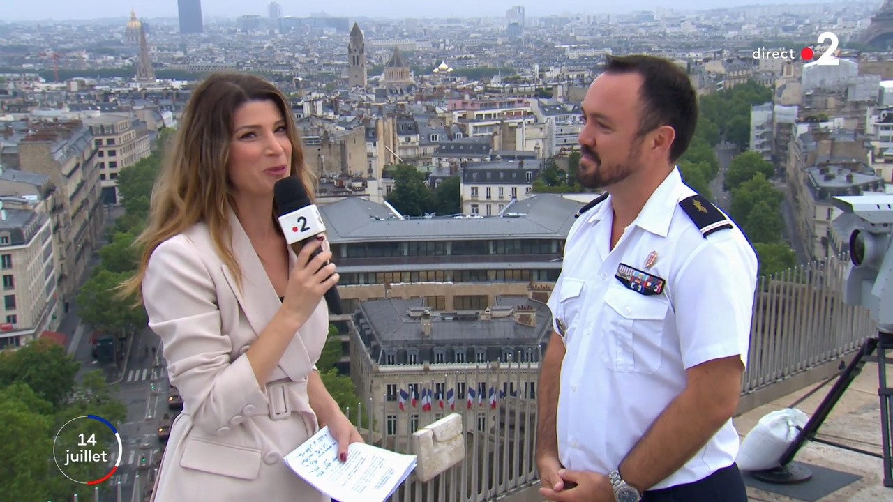 2021-07-14_06_30_Fr2_edition-speciale-14-Juillet-2021.mp4_snapshot_01.08.04.161