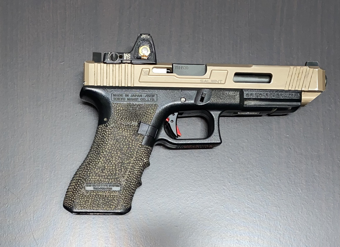 CB9E80A4-134D-42E0-86F7-91F8AACF9346